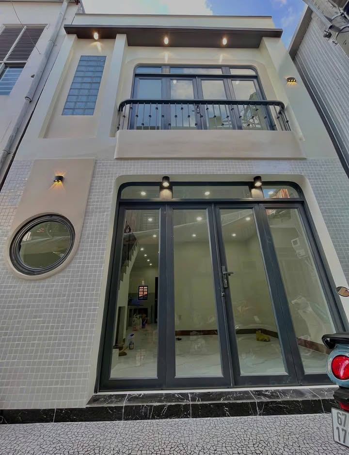 Nhà 1 Trệt 1 Lầu Hẻm Thoại Ngọc Hầu, Mỹ Long 44m² giá 1.6 tỷ - Vị trí trung tâm tuyệt vời!