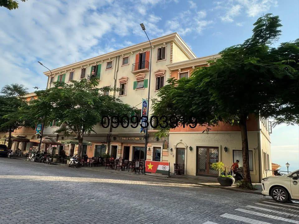 Shophouse cho thuê trục chính Sunset Town Phú Quốc 124m² - Kinh doanh sinh lời!