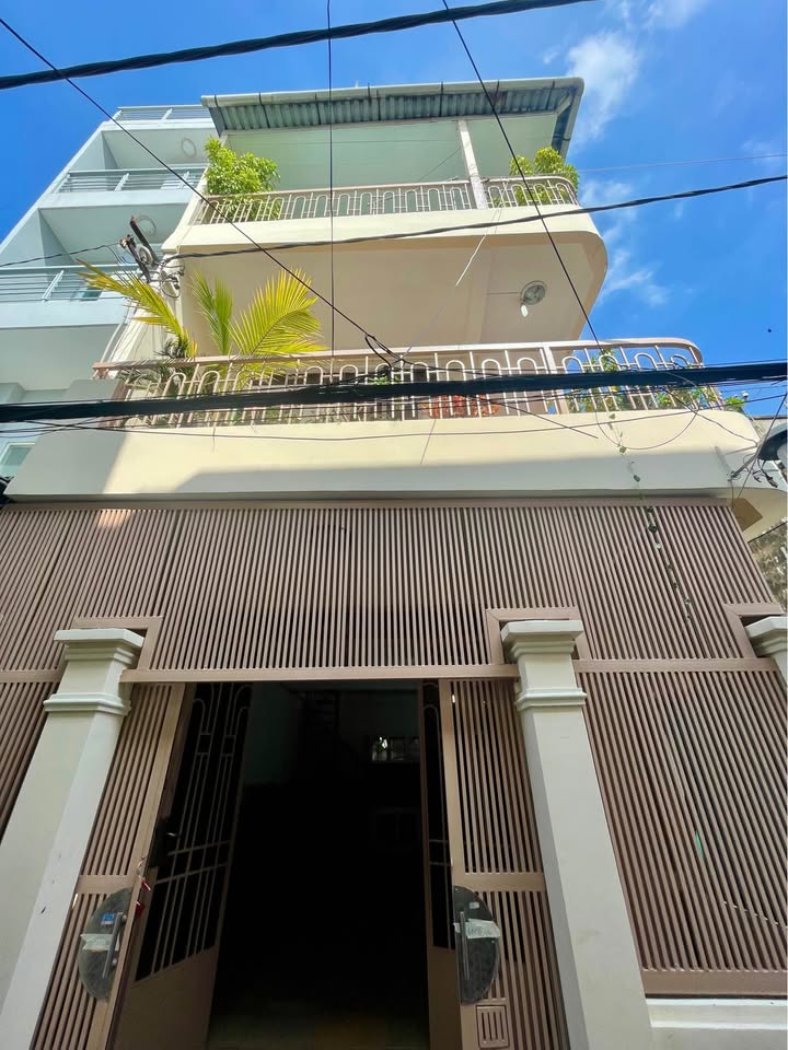 Nhà 2 tầng khu Vip Võ Trứ, quận 8, 44m² giá 5.5 tỷ - Hẻm an ninh, dân trí cao!