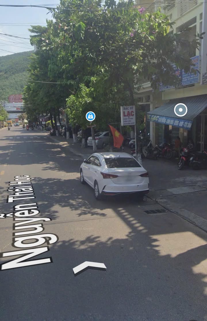 Nhà mặt tiền Nguyễn Thái Học, Quy Nhơn 51m² giá 6 tỷ - Vị trí đắc địa gần biển!