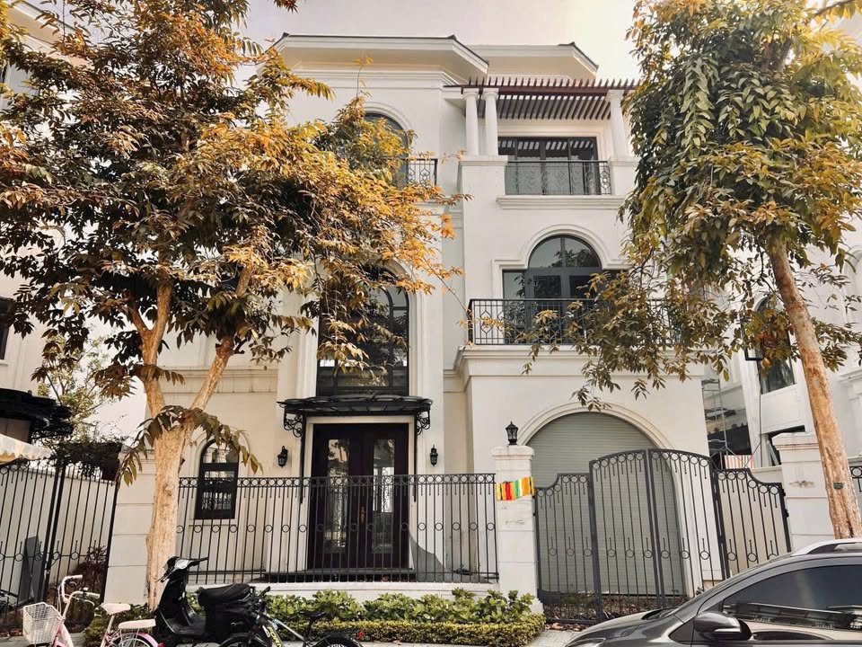 Townhouse Vin Marina Lê Chân 239m² giá 26 tỷ - View mặt hồ tuyệt đẹp!