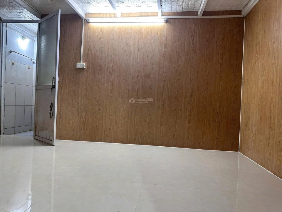 Nhà cho thuê 1 tầng ngõ 429 Hoàng Tăng Bí 60m² giá 5 triệu - Đầy đủ tiện nghi!