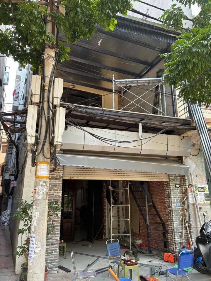 Mặt bằng kinh doanh cho thuê 2 tầng phố Dương Khuê, Nam Từ Liêm 40m² - Vị trí đắc địa, đông đúc!