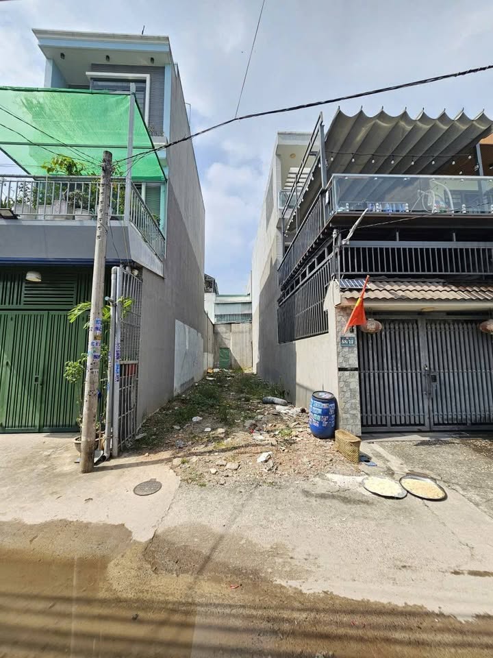 Đất nền Đông Hòa Dĩ An 95.6m² giá 3.75 tỷ - Sổ hồng riêng, xây dựng tự do!