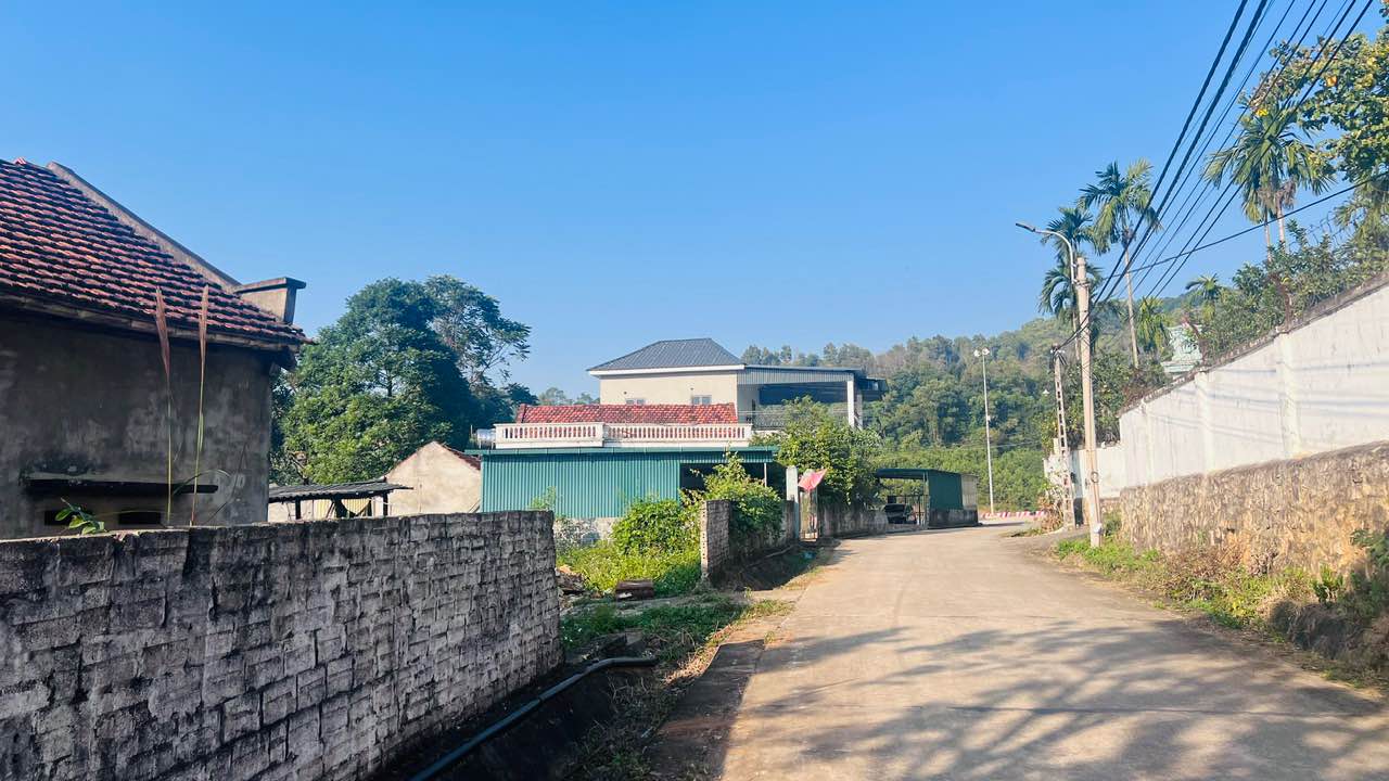 Đất Hợp Sơn, Ba Vì 1030m² chỉ 2 tỷ - Cơ hội đầu tư hấp dẫn!