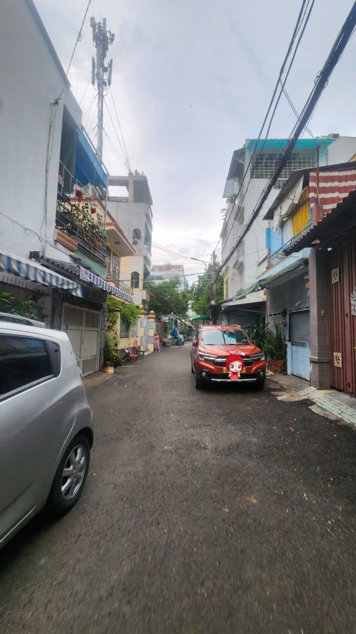 Bán đất Phú Nhuận 100m² giá chỉ 8.79 tỷ - Tặng nhà 1 tầng sẵn có!