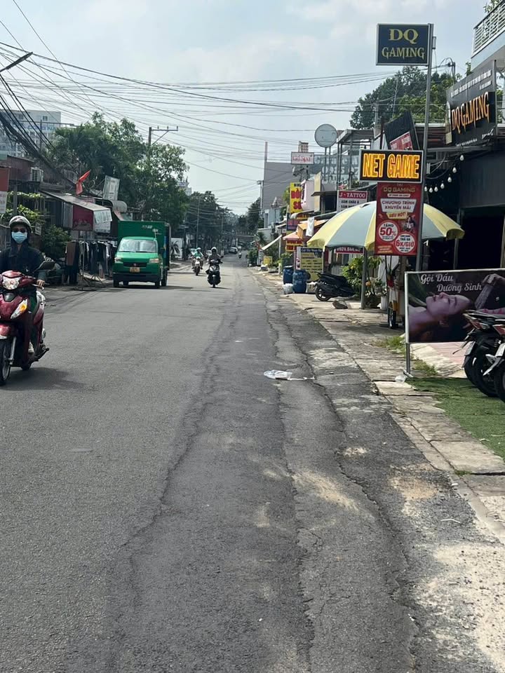 Nhà cấp 4 hẻm 1 Đồng Khởi, 215m² giá 6.5 tỷ - Phù hợp kinh doanh ngay!