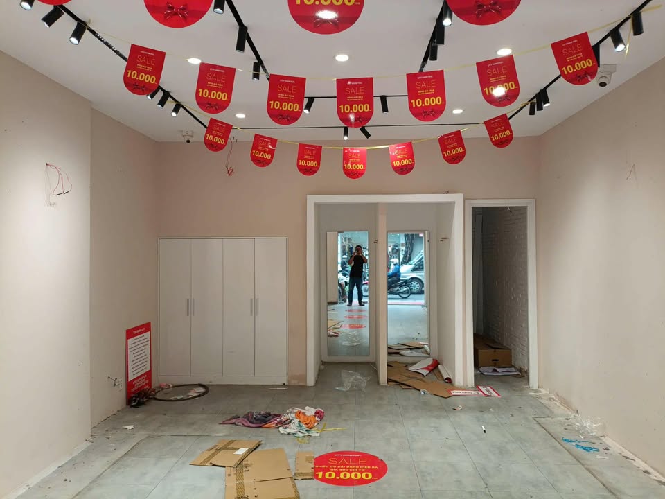 Cho thuê mặt bằng mặt tiền Lê Văn Sĩ quận Phú Nhuận 49m² - Kinh doanh ngay, giá tốt!