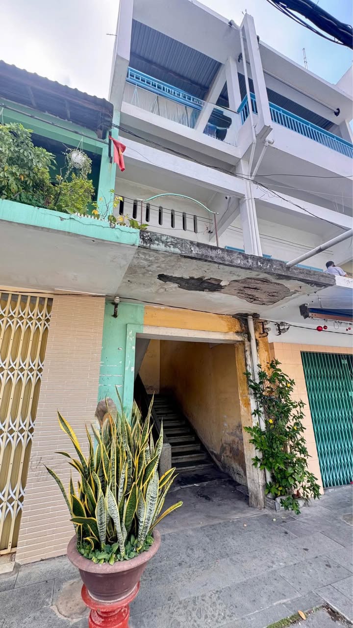 FrontHouse Nguyễn Huệ, Long Xuyên 230m² giá 8 tỷ - Mặt tiền phố đi bộ sầm uất!