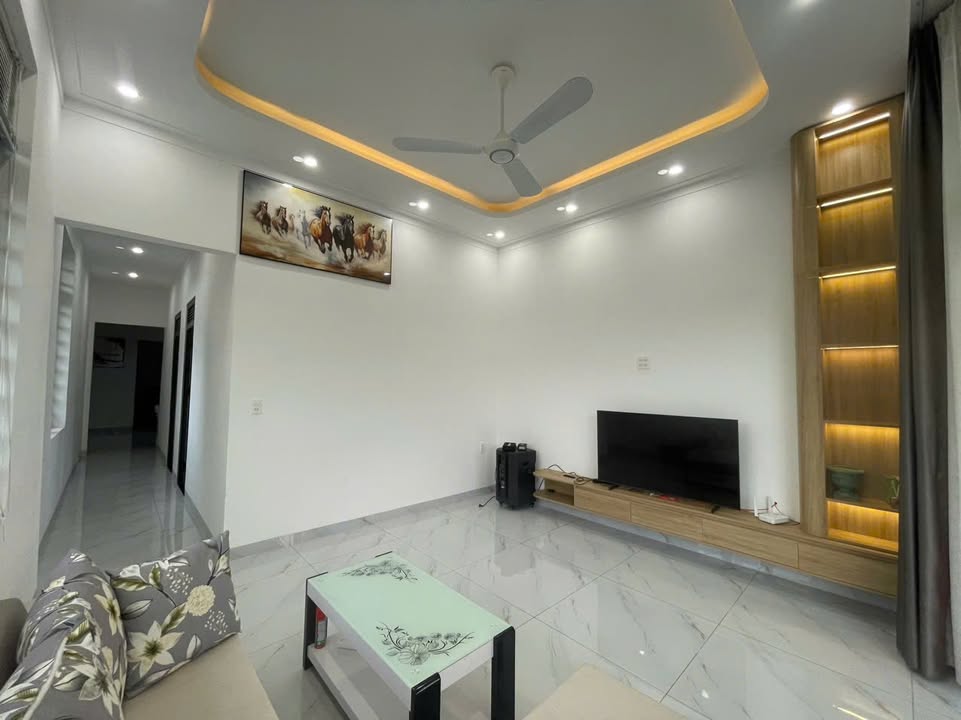 Nhà cấp 4 Nguyễn Thái Bình 162m² giá 1.7 tỷ - Sẵn sàng vào ở ngay!