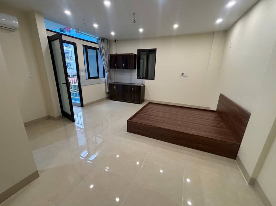 Nhà cho thuê tại 113 Hoàng Hoa Thám, quận Ba Đình - Giá chỉ từ 3.7 triệu/tháng!