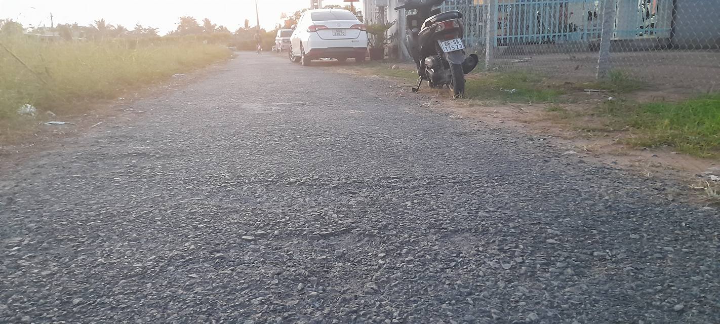 Đất nền Tân Quy Tây, Lai Vung 150m² giá 1 tỷ - Sổ hồng chính chủ, dân cư đông đúc!