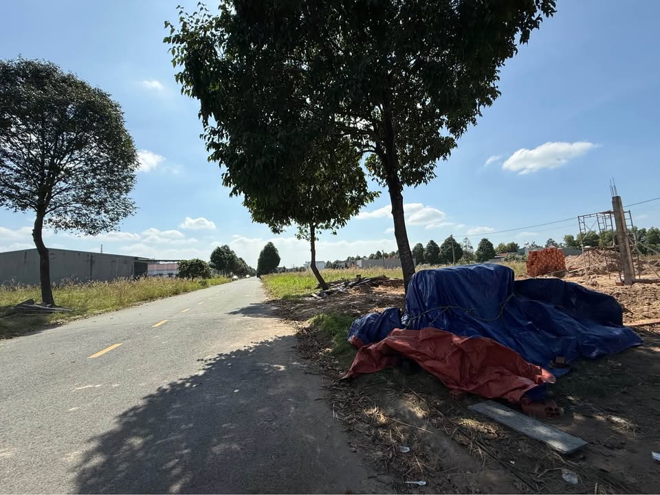 Đất thổ cư đường D9 Bàu Bàng 150m² giá 2.2 tỷ - Cơ hội đầu tư hấp dẫn!