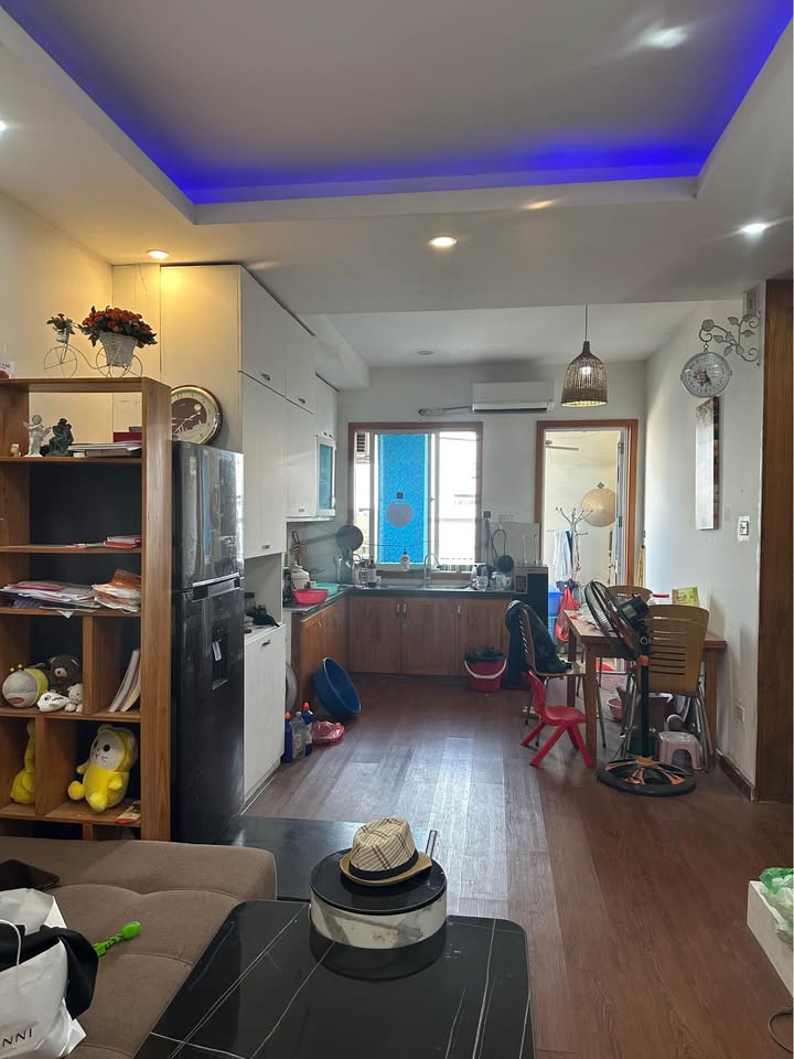 Căn hộ tập thể Đông Ngạc 60m² giá 3 tỷ - Thiết kế tiện nghi, đầy đủ công năng!