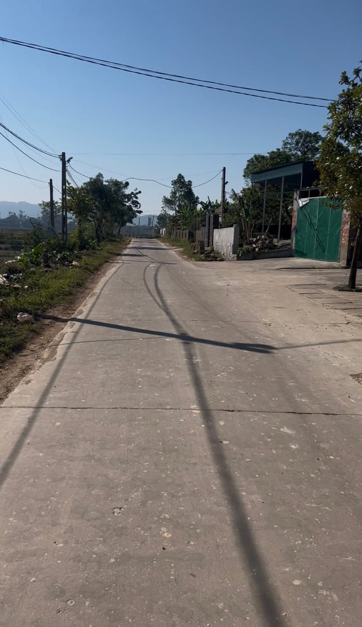 Nhà 2 mặt đường Nam Thái, 250m² giá chỉ 2 tỷ - Cơ hội không thể bỏ lỡ!