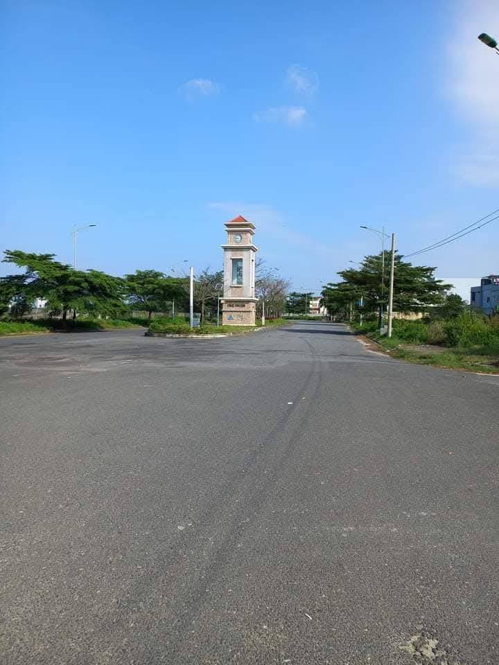 Đất nền đường Đào Duy Tùng, Phú Mỹ An, 375m² giá 18 tỷ - Vị trí đắc địa khu dân trí cao!