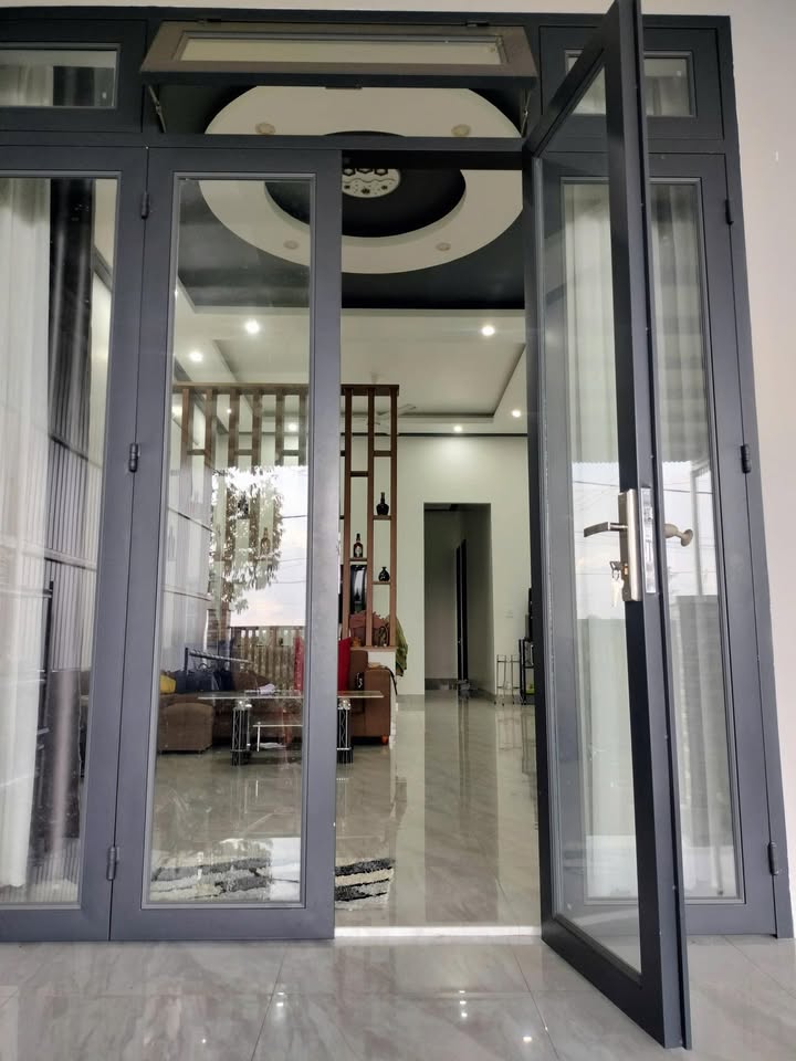 Nhà riêng Bảo Lộc 231m² giá 3.35 tỷ - Đầy đủ nội thất, chỉ việc vào ở!