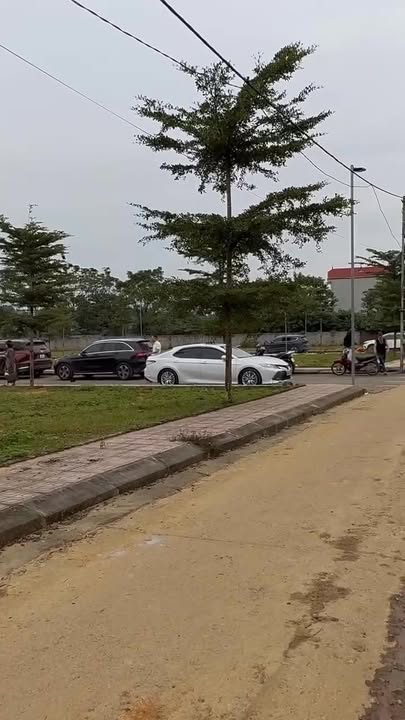 Đất nền Phú Cát - Hoà Lạc 100m² giá 3 tỷ - Cơ hội đầu tư hấp dẫn!