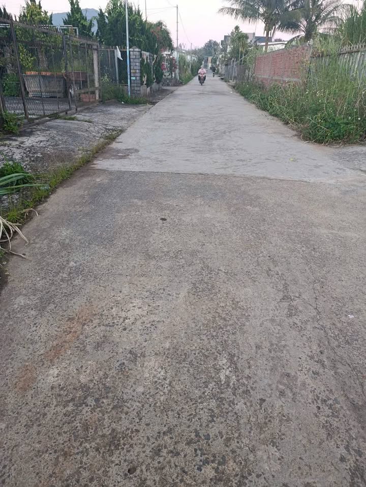 Đất thổ cư Hiệp Thạnh, Đức Trọng 378.8m² giá 3.6 tỷ - Đầu tư sinh lời ngay!