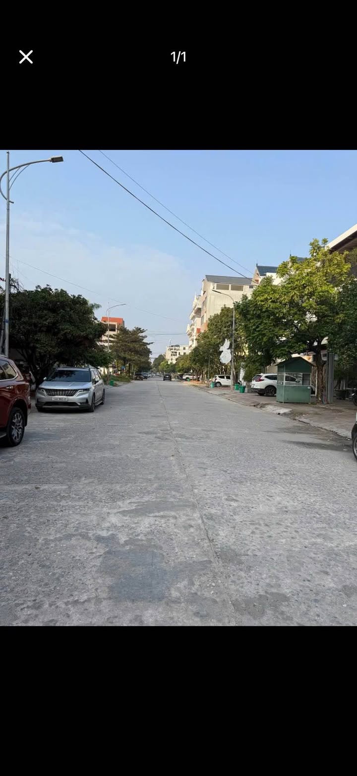 Đất nền Móng Cái 100m² giá 3 tỷ - Vị trí vàng gần chợ và bến xe!