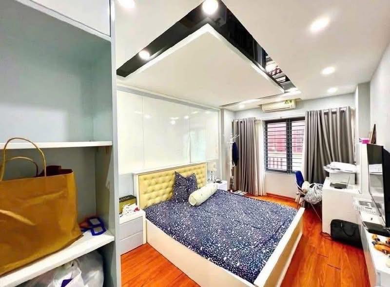 Nhà song phương Hoài Đức 45m² giá 6 tỷ - Ô tô vào nhà, view thoáng đãng!