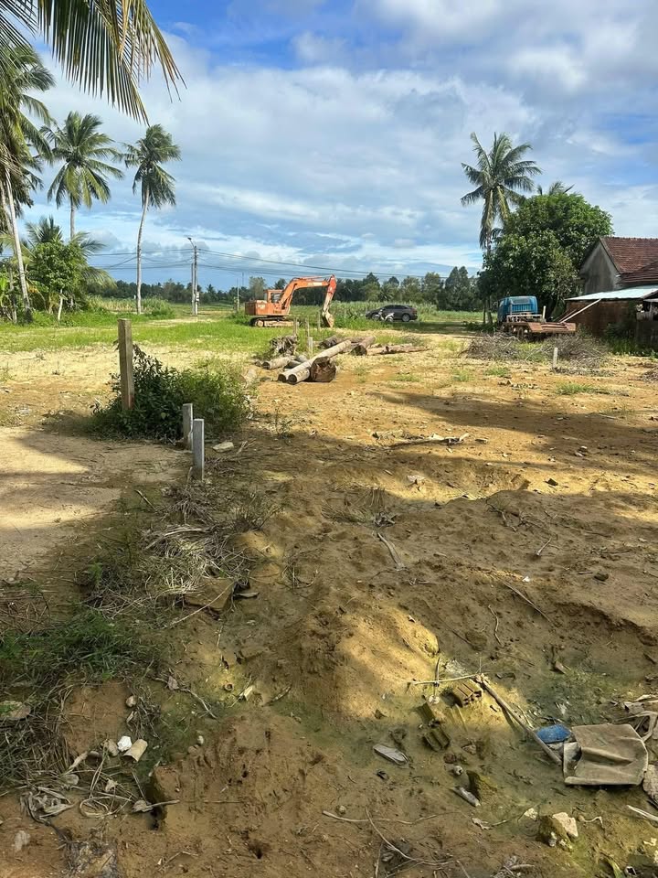 Đất nền Hoài Nhơn 119m² giá chỉ 3xx triệu - Lô góc 2 mặt tiền đẹp!