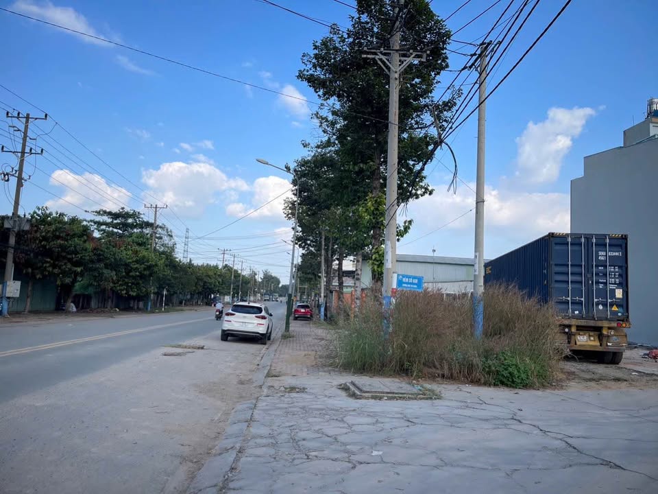 FrontHouse Bùi Thị Xuân Dĩ An 157m² giá 6.5 tỷ - Mặt tiền kinh doanh đắc địa!