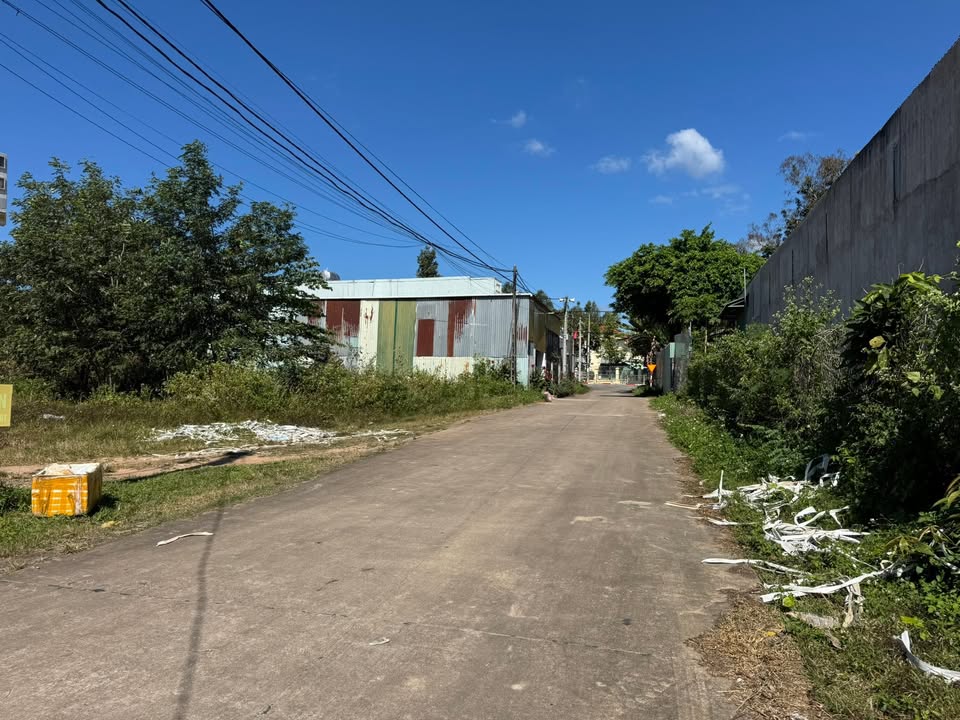 Đất thổ cư hẻm 195 Duy Tân, 99m² giá 800 triệu - Khu dân cư đông đúc!