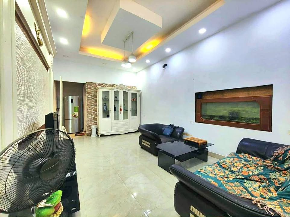 Nhà phố Kim Mã Ba Đình 56m² giá 9.95 tỷ - Đầu tư sinh lời ổn định!