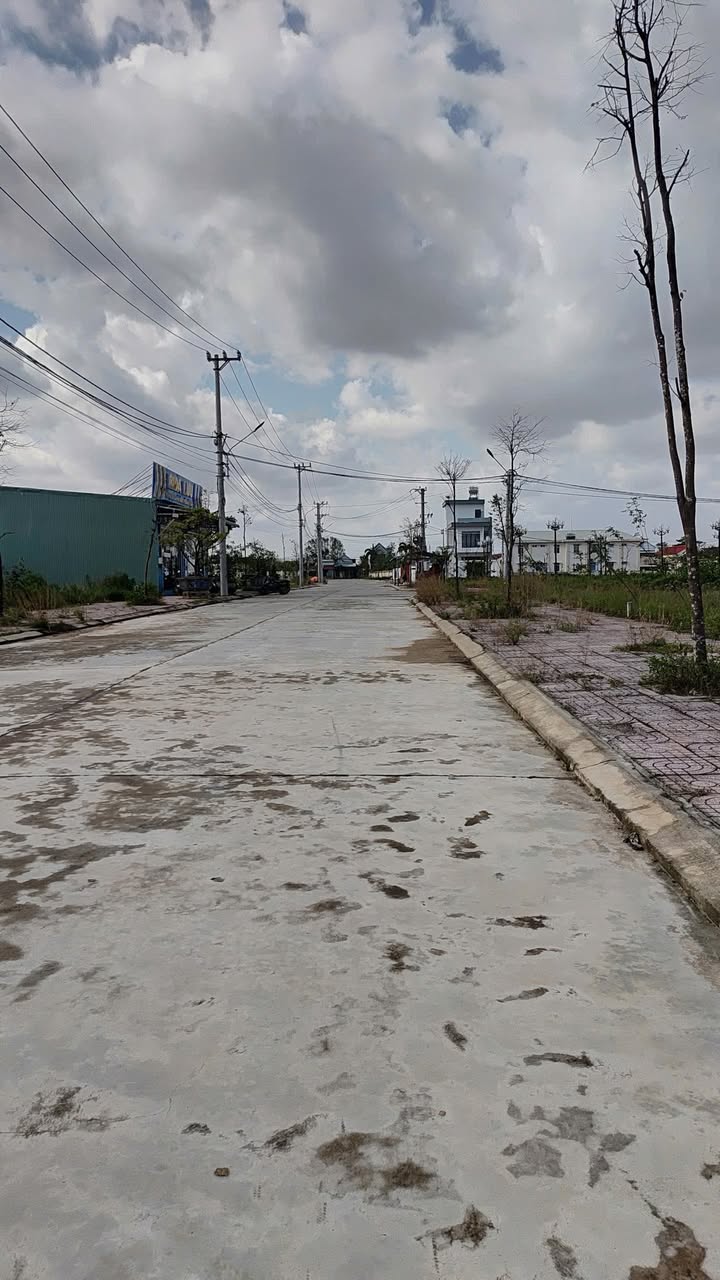 Đất nền Nhơn Tân 150m² giá thỏa thuận - Khu dân cư sầm uất, pháp lý rõ ràng!