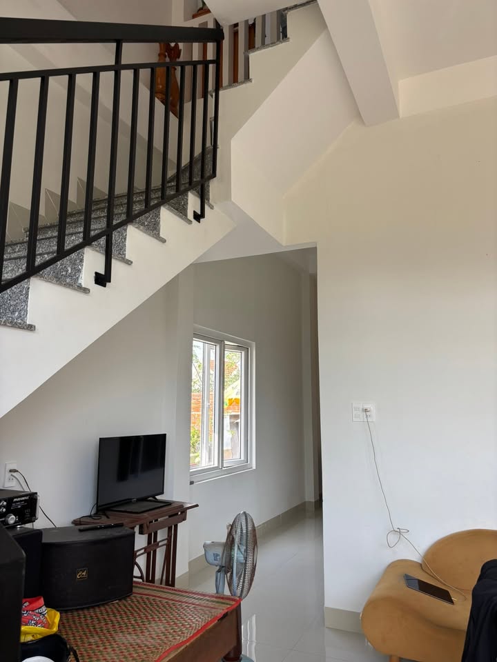 Nhà phố Tuy Hòa 120m² giá 2.3 tỷ - Sẵn sàng vào ở ngay!