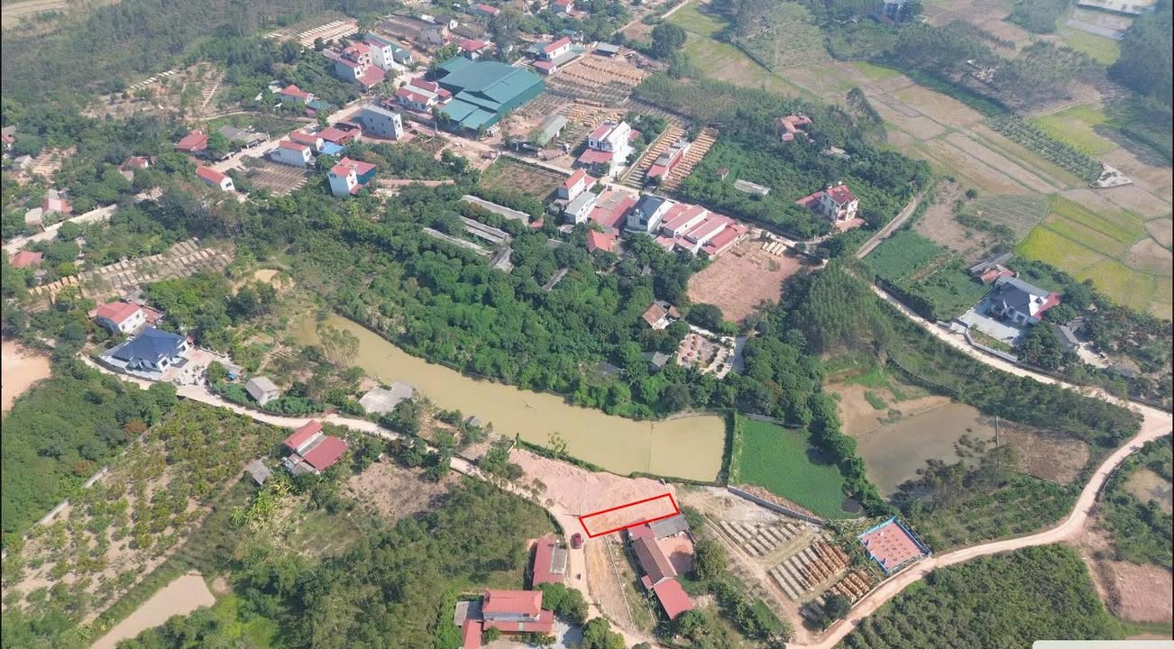 Đất nền Đông Sơn Yên Thế 118m² giá 300 triệu - Cơ hội đầu tư hấp dẫn!