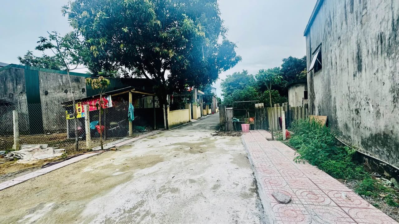 Đất bán tại phường Hà Huy Tập, 171m² giá 2 tỷ - Vị trí đắc địa, cơ hội đầu tư tốt!