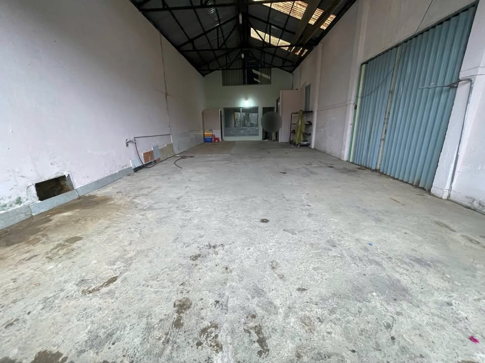 Nhà cho thuê mặt tiền đường Thánh Mẫu, Đà Lạt 240m² - Kinh doanh thuận lợi!