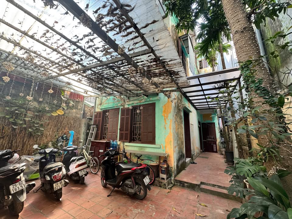 Nhà đất Vĩnh Phúc, Ba Đình 103m² giá 18.5 tỷ - Đầu tư sinh lời hấp dẫn!