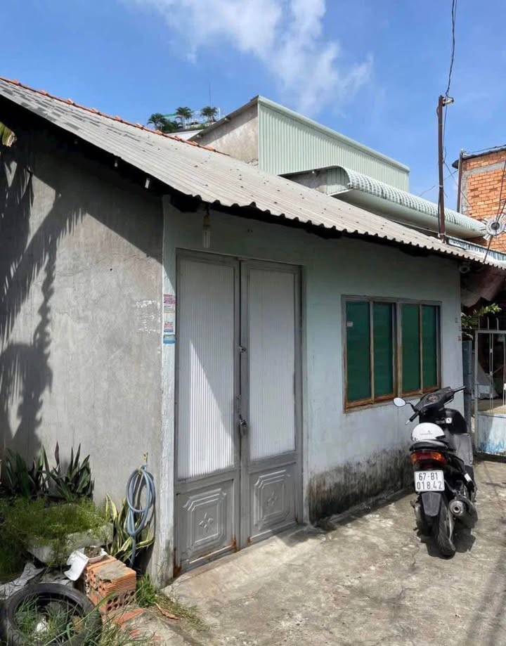 Nhà đất Long Xuyên 80m² giá 1.4 tỷ - Gần trường ĐH An Giang!