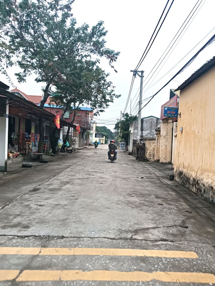 Đất Thổ Cư Văn Bình Thường Tín 90m² giá 6.235 tỷ - Ô tô 7 chỗ đỗ cửa!