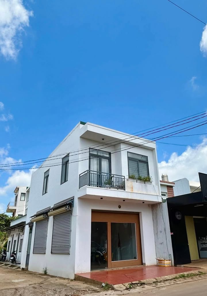 Nhà góc cho thuê đường Nguyễn Hữu Thấu 50m² giá 8 triệu - Kinh doanh thuận lợi!