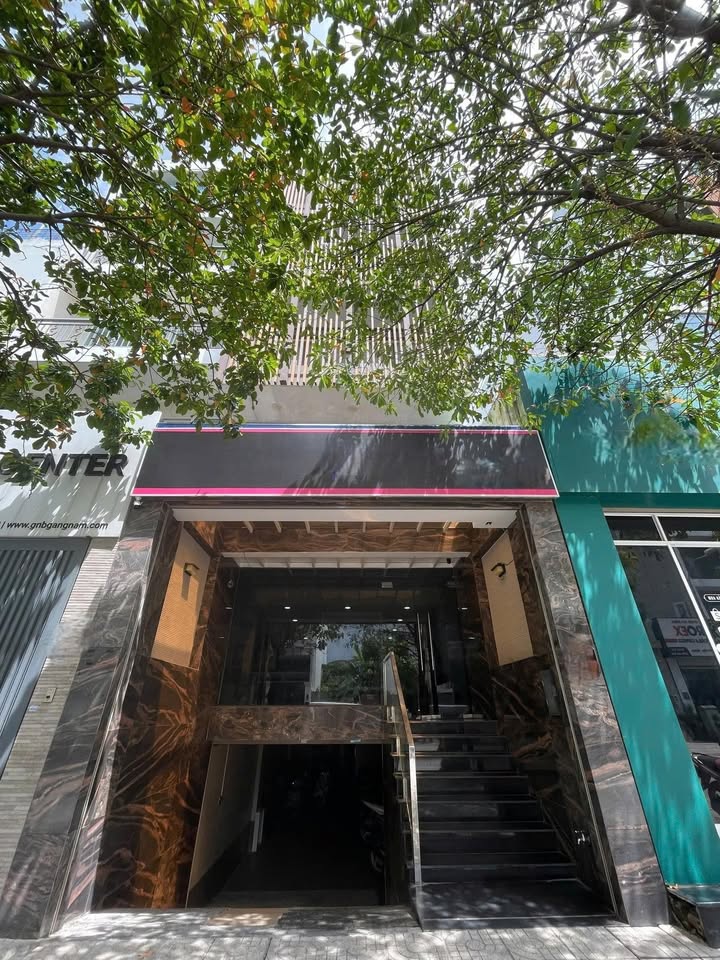 Cho thuê tòa nhà văn phòng An Phú 416m² giá 75 triệu - Sẵn sàng vào làm việc!