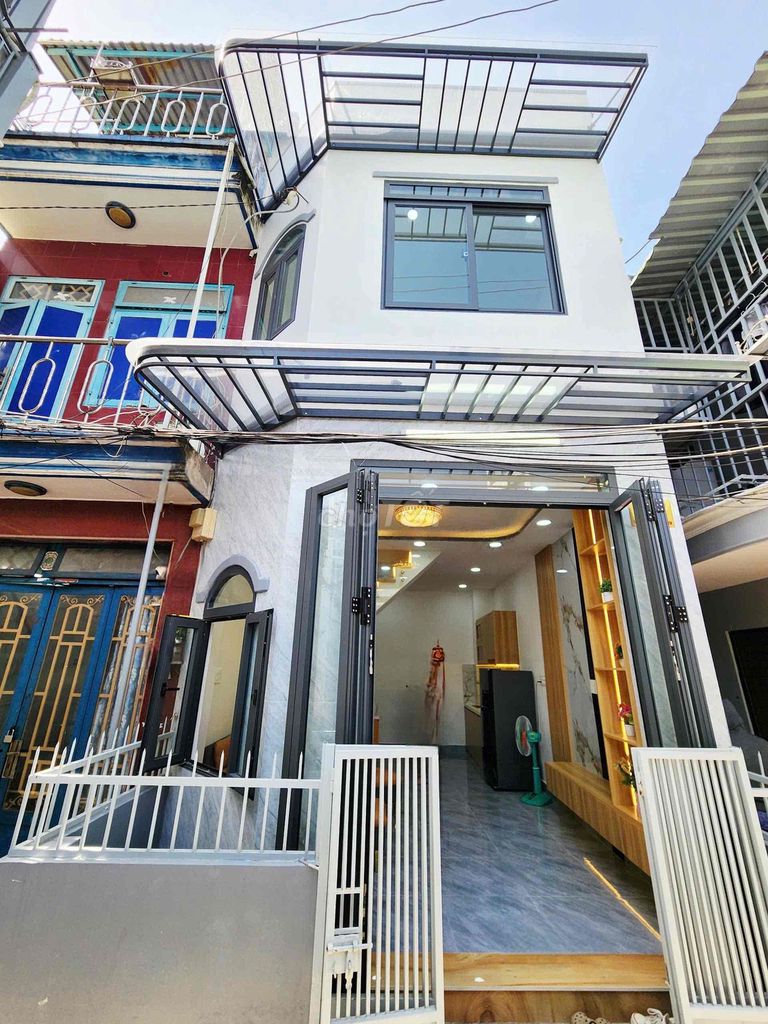 🏪💥Nhà đẹp Quận 6 - 25m² giá chỉ 3.7 tỷ - Sẵn sàng vào ở ngay!