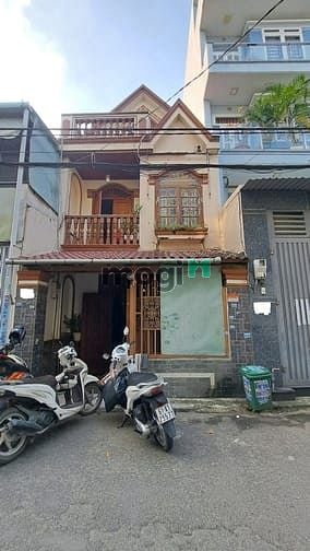 Nhà 2 tầng Huỳnh Thị Hai Quận 12, Diện tích 49m², Giá 4.9 tỷ - Nội thất gỗ Cẩm Lai sang trọng!