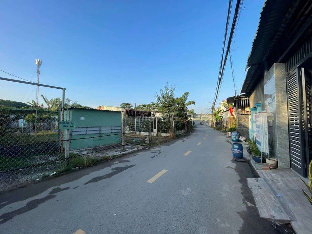 Đất 146m² mặt tiền Trần Thị Xanh gần trung tâm Y Tế và chợ Dĩ An 1 - Đầu tư sinh lời ngay!