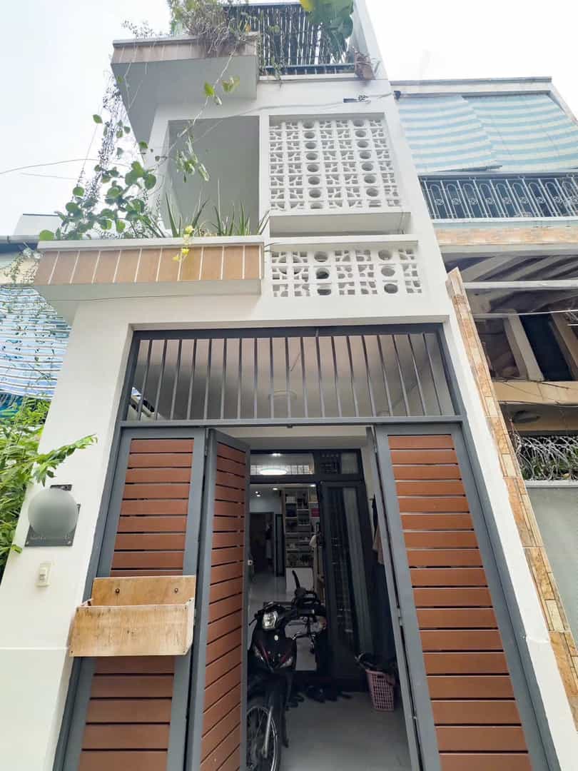Nhà phố 37m² đường Lê Thúc Hoạch, Tân Phú giá 2 tỷ050 - Sổ hồng chính chủ, sẵn vào ở!
