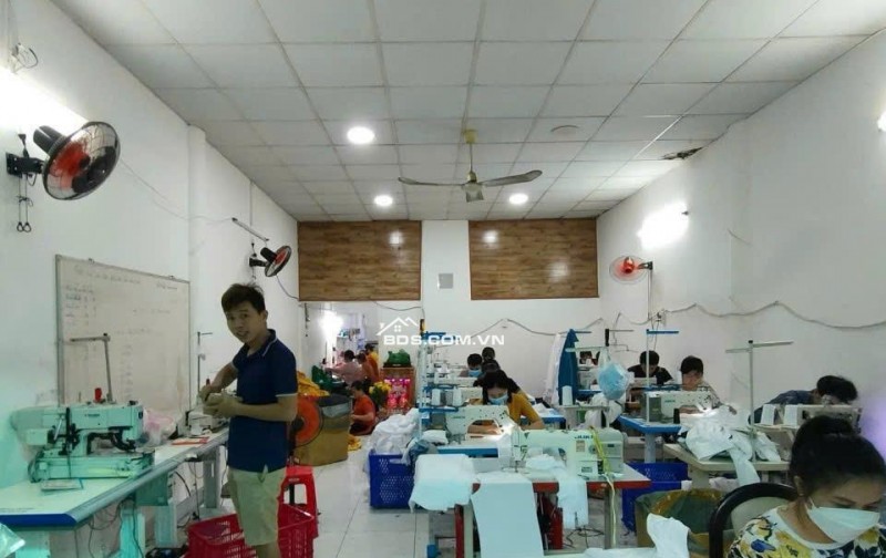 Nhà nguyên căn 2 tầng tại Quận Tân Bình 100m² giá 16 triệu - Phù hợp làm xưởng may, văn phòng