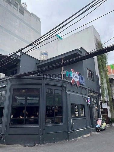 Cho thuê mặt bằng Quận 1 đường Nguyễn Trãi 160m² - Góc 2 mặt tiền thuận lợi!