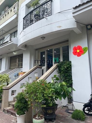 Căn hộ chung cư cao cấp mặt tiền Cách Mạng Tháng 8, Quận 3 - Diện tích 152m², giá 10.8 tỷ!