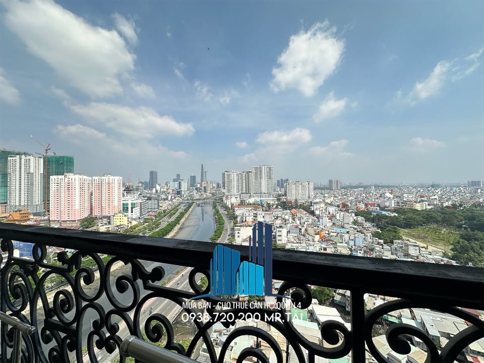 Chung cư Grand Riverside Quận 4 139m² giá 28 triệu - View Bitexco tuyệt đẹp!