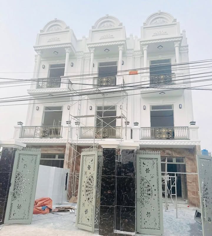 Nhà lầu phong cách Châu Âu tại Mỹ Lộc, Cần Giuộc - 96m² giá 2.9 tỷ thương lượng!