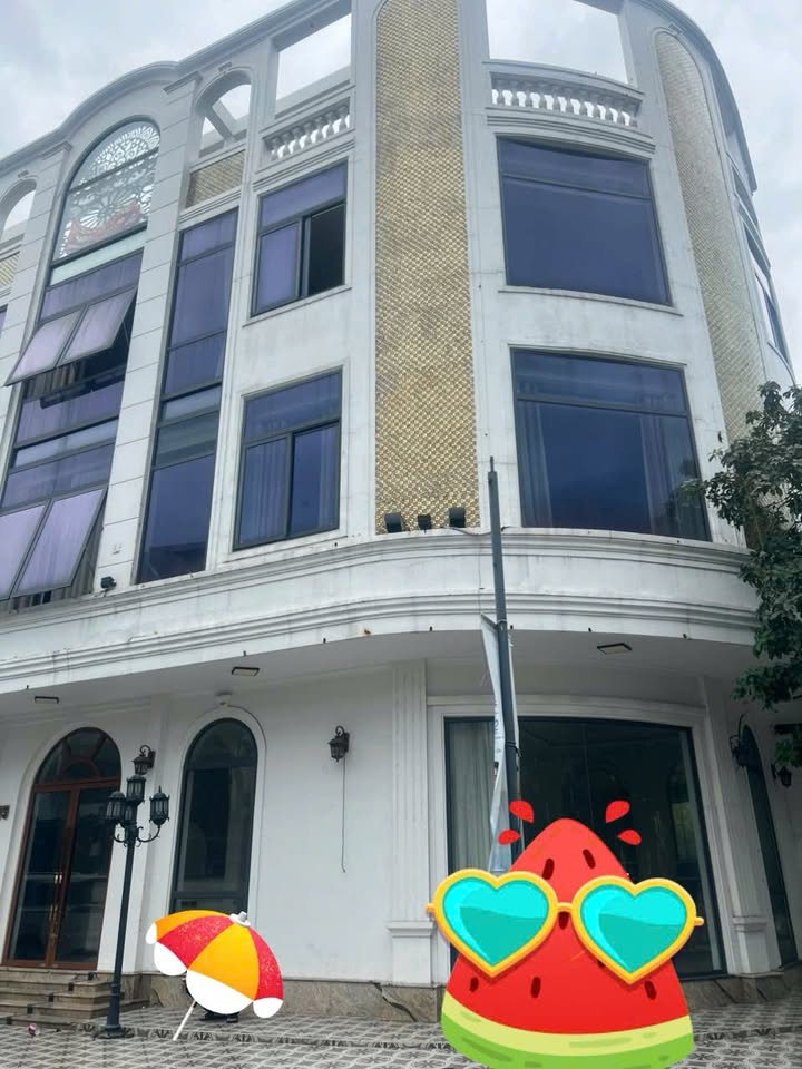 Nhà phố 4 tầng mặt tiền Nguyễn Đình Trọng, Đà Nẵng 150m² - Đầu tư sinh lời!