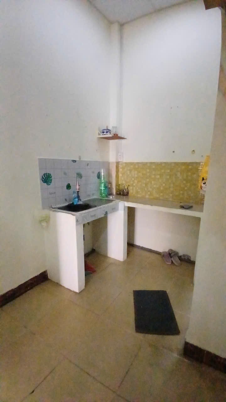 Nhà cho thuê mặt tiền đường Thoại Ngọc Hầu, 24m² giá 6 triệu - Kinh doanh thuận lợi!